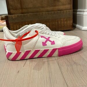 Off White Pink Striped Shoes